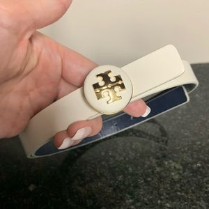 Tory Burch white belt xs